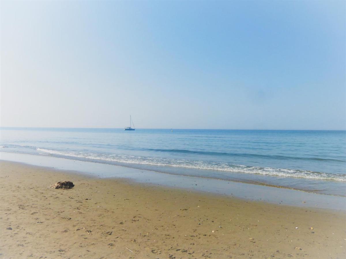 Romana Playa Marbella Vistas Al Mar Exterior photo